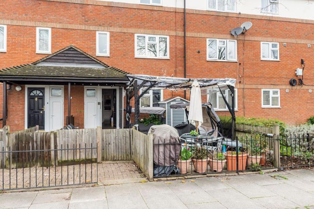 Seaview Homestay London